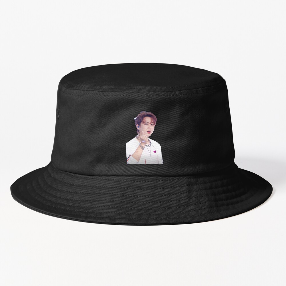 Tiny Heart Changbin Bucket Hat