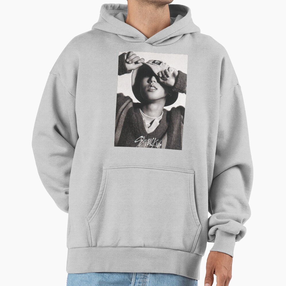 Han Black And White Hot Photoshoot Hoodie - Image 4