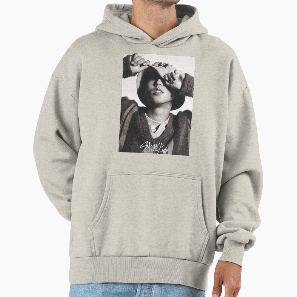 Han Black And White Hot Photoshoot Hoodie - Image 3