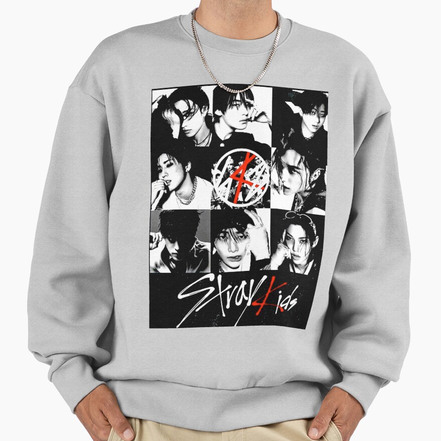 Stray Kids Black And White T Shirt Sweatshirt - Image 4