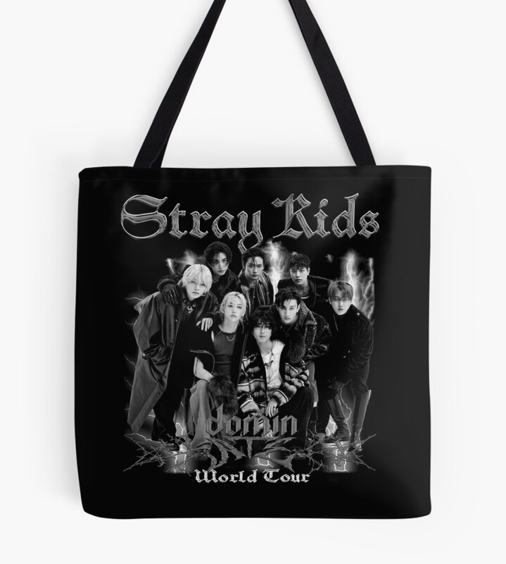 Stray Kids Dominate Tour Signatures Tote Bag