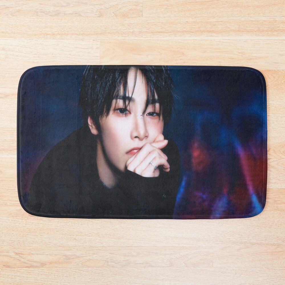 In Maknae On Top Stray Kids Bath Mat